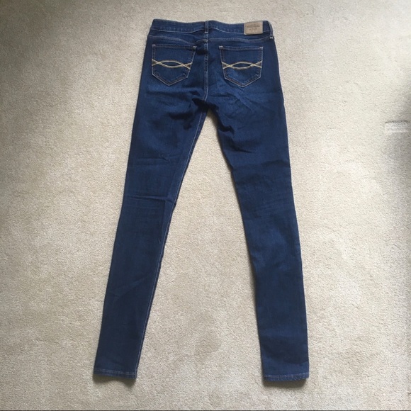 Abercrombie & Fitch Skinny Jeans - Picture 2 of 3